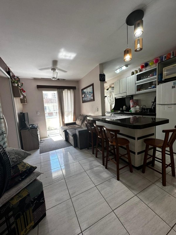 APARTAMENTO 2 DORMITÓRIOS - Brusque - 