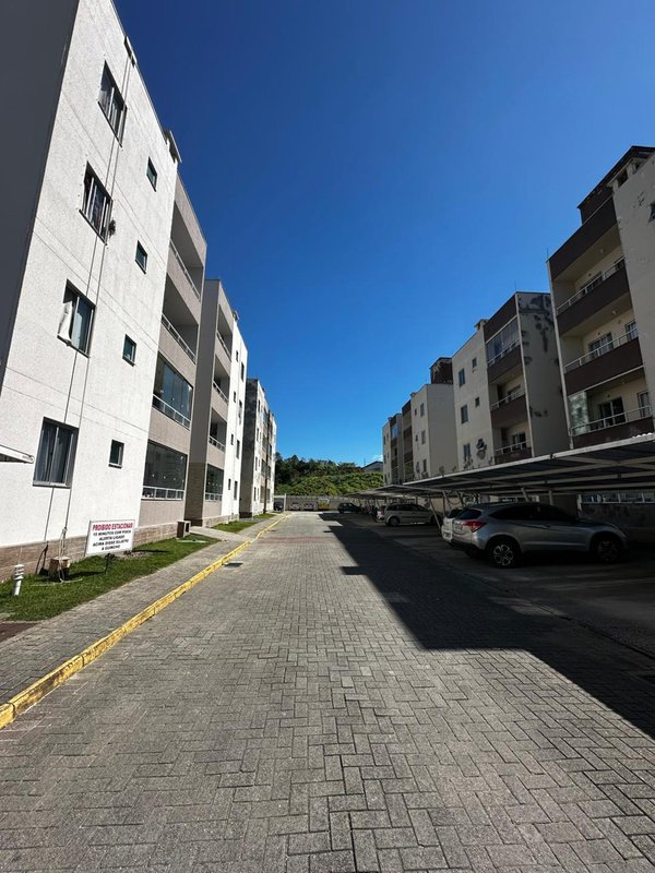 APARTAMENTO 2 DORMITÓRIOS - Brusque - 