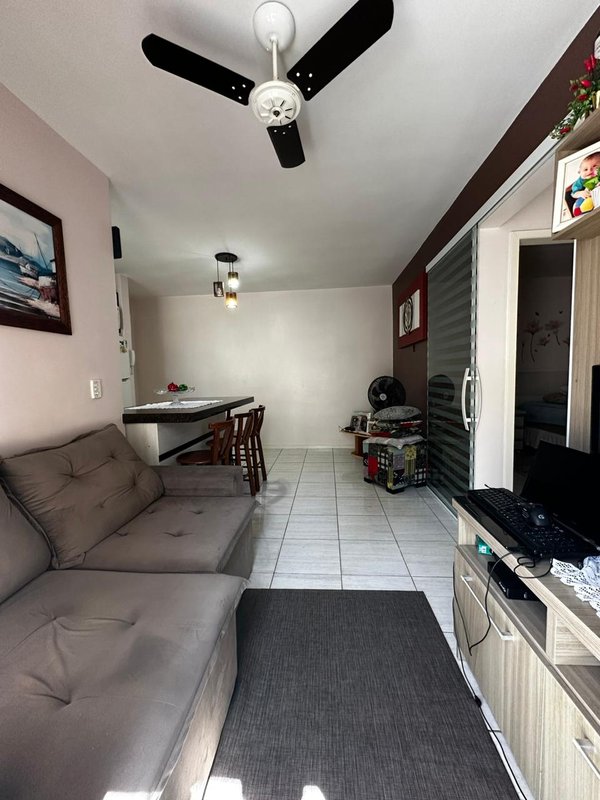 APARTAMENTO 2 DORMITÓRIOS - Brusque - 
