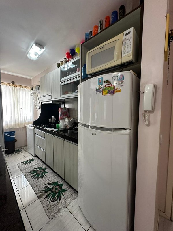 APARTAMENTO 2 DORMITÓRIOS - Brusque - 