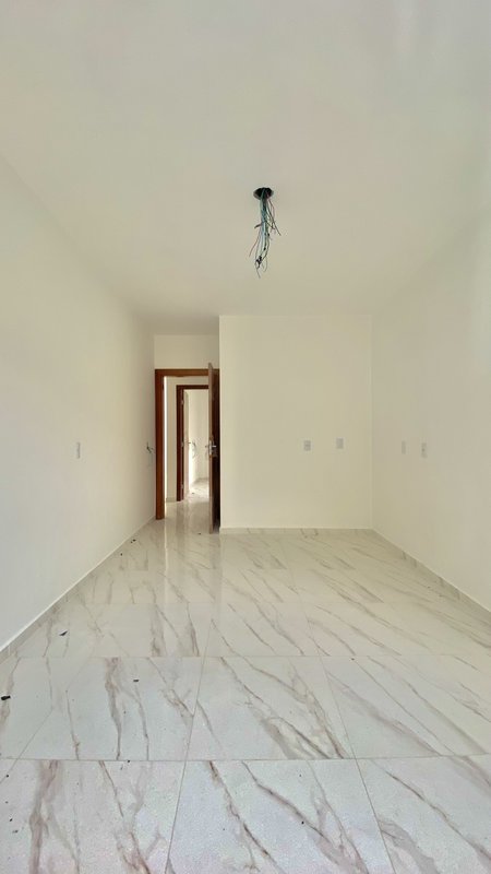 CASA COM 3 DORMITÓRIOS NA PRIMEIRO DE MAIO - Brusque - 