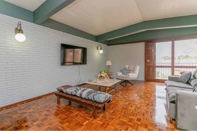 Casa SSCP 297 612521046-16 1 suíte 214m² Cândido Portinari Porto Alegre - 