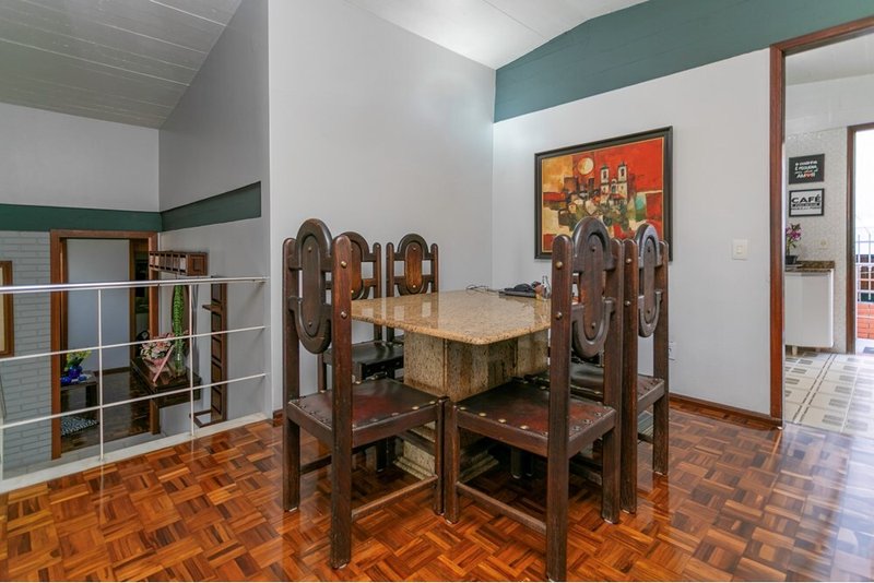 Casa SSCP 297 612521046-16 1 suíte 214m² Cândido Portinari Porto Alegre - 