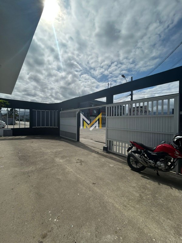 OPORTUNIDADE CASA NO GOLFINHO - Caraguatatuba - 