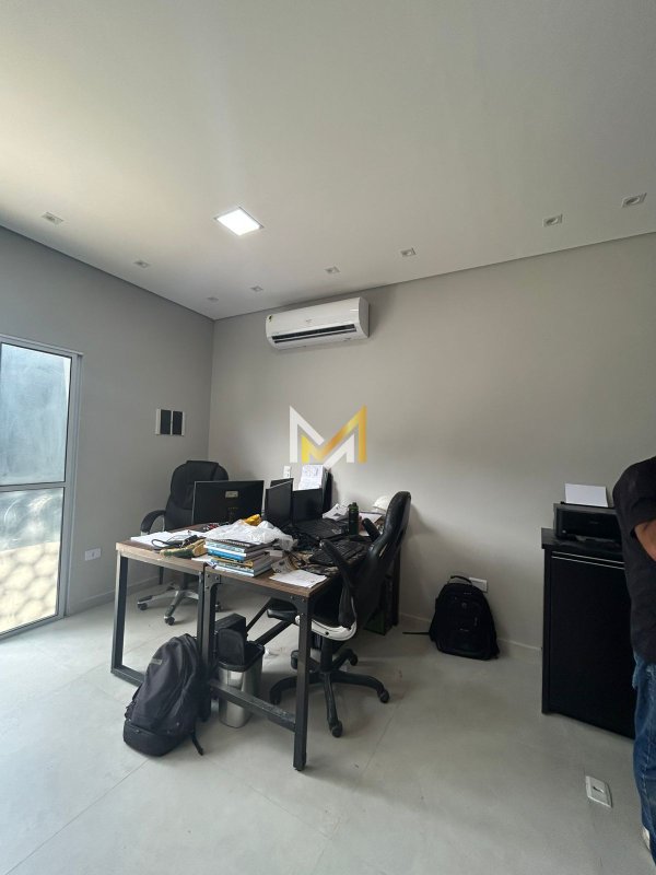 OPORTUNIDADE CASA NO GOLFINHO - Caraguatatuba - 