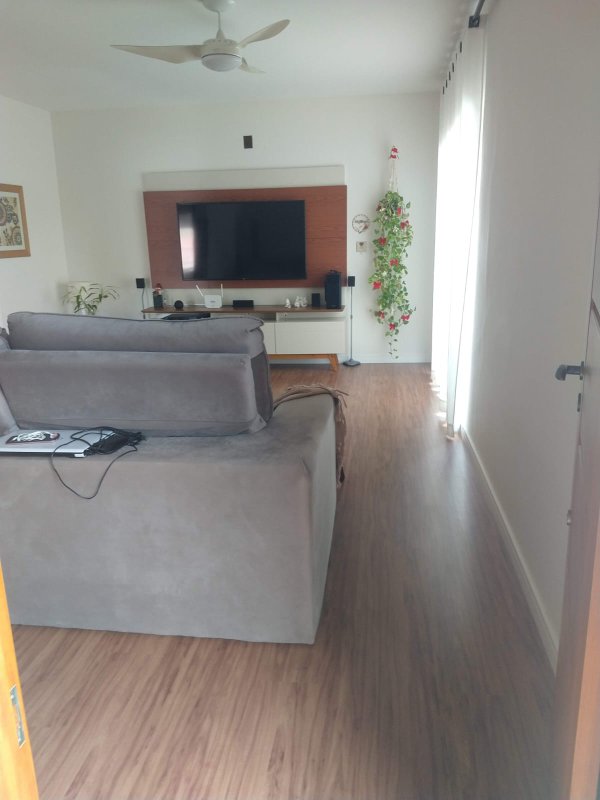 Casa Charmosa em Localização Privilegiada! - Campinas - 