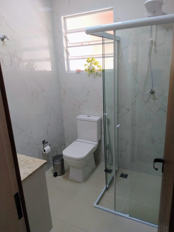 Casa Charmosa em Localização Privilegiada! - Campinas - 