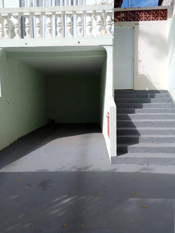 Casa Charmosa em Localização Privilegiada! - Campinas - 
