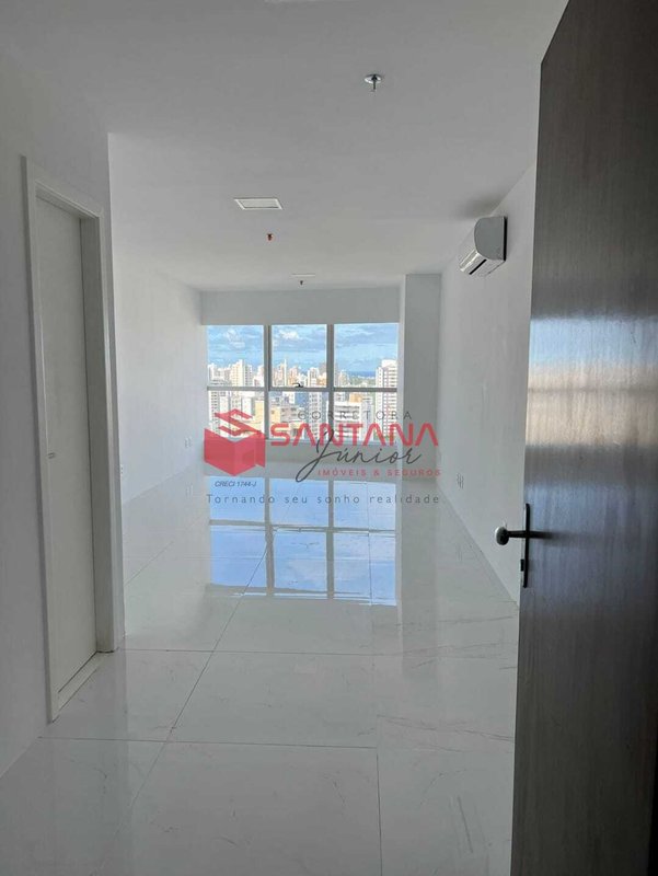 Sala Comercial para Locação no Edifício Mundo Plaza (INDISPONÍVEL) Avenida Tancredo Neves Salvador - 