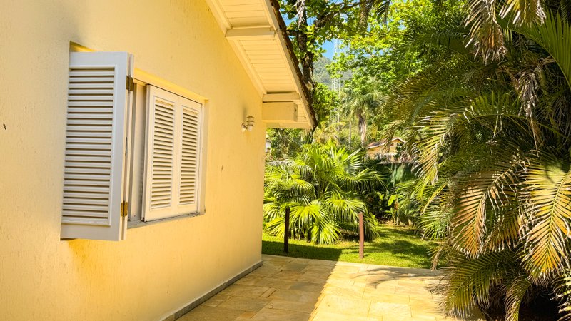 Casa frente ao mar na Praia de Toque Toque - LOCAÇÃO DIÁRIA - São Sebastião - 