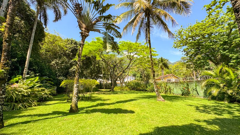 Casa frente ao mar na Praia de Toque Toque - LOCAÇÃO DIÁRIA - São Sebastião - 