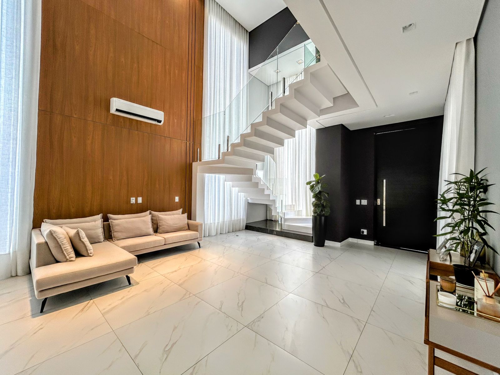 Casa com 3 dormit&oacute;rios &agrave; venda,360 m&sup2; - Alphaville Nova Esplanada IV - Votorantim - SP Alameda Nova Zelândia Votorantim - 