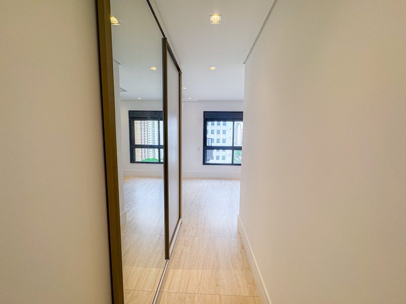 Canvas Alphaville - Apartamento à venda com 344 m² | 4 suítes Avenida Cauaxi Barueri - 