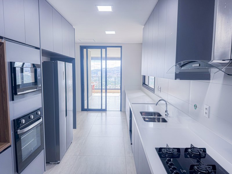 Canvas Alphaville - Apartamento à venda com 344 m² | 4 suítes Avenida Cauaxi Barueri - 