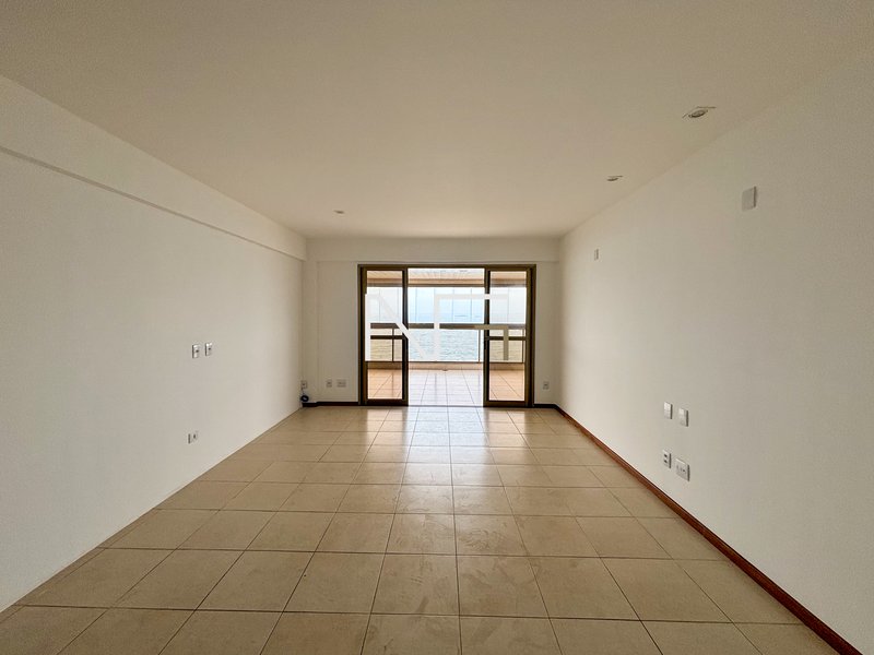 Gigante frente ao mar na região mais buscada! 4 suítes com vista de cinema! Avenida Antônio Gil Vellozo Vila Velha - 
