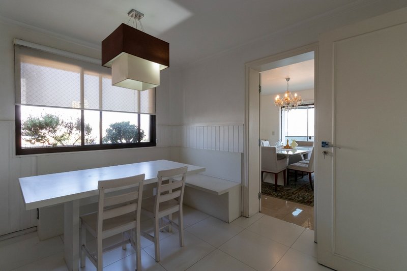 Apartamento a venda - ACLIMAÇÃO - 260m² Rua Paulo Orozimbo São Paulo - 