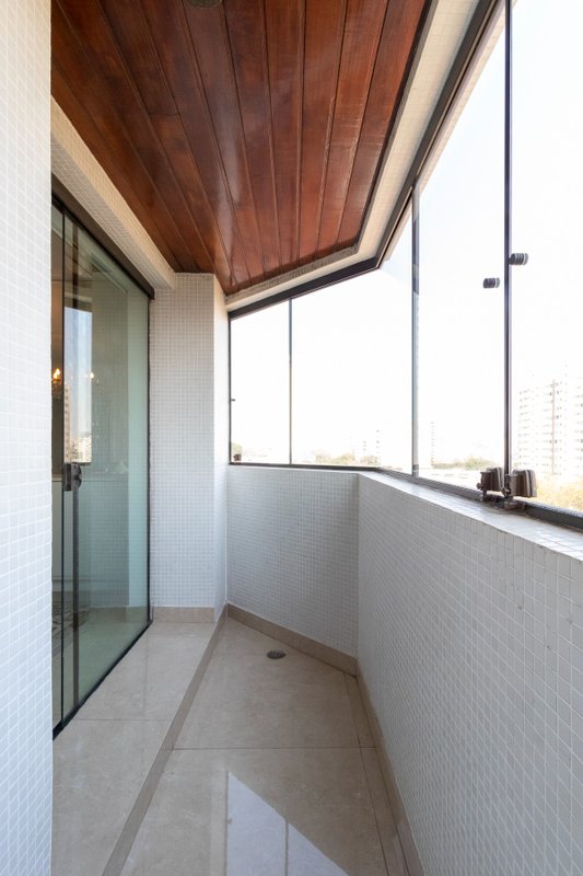 Apartamento a venda - ACLIMAÇÃO - 260m² Rua Paulo Orozimbo São Paulo - 