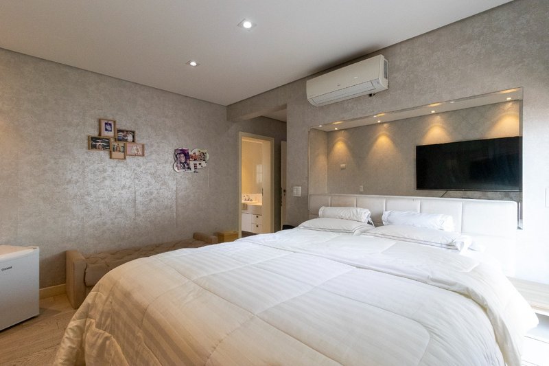 Apartamento a venda - ACLIMAÇÃO - 260m² Rua Paulo Orozimbo São Paulo - 