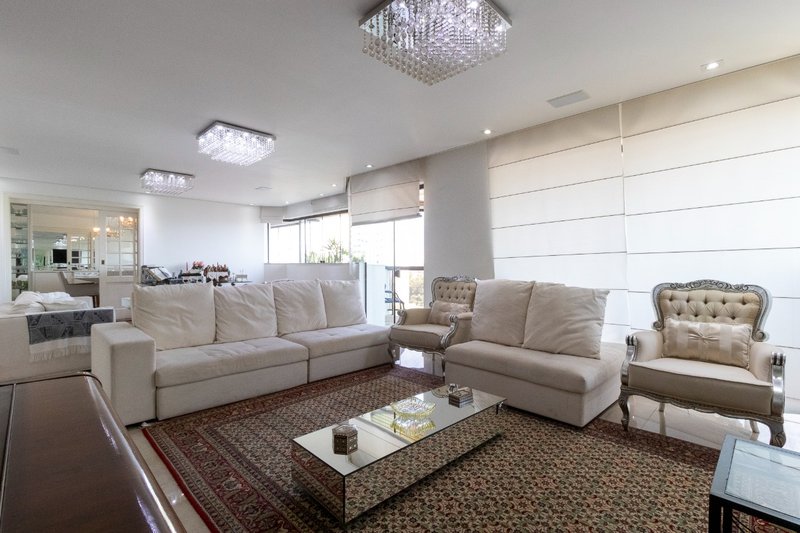 Apartamento a venda - ACLIMAÇÃO - 260m² Rua Paulo Orozimbo São Paulo - 