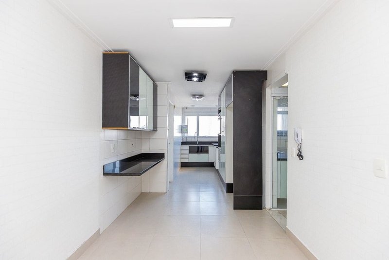 Apartamento a venda - Campo Belo - 3 suítes 222m² Volta Redonda São Paulo - 