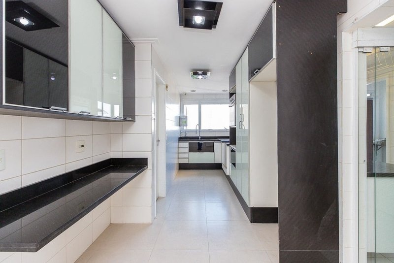 Apartamento a venda - Campo Belo - 3 suítes 222m² Volta Redonda São Paulo - 
