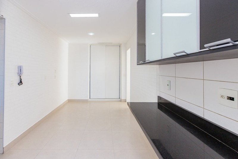 Apartamento a venda - Campo Belo - 3 suítes 222m² Volta Redonda São Paulo - 
