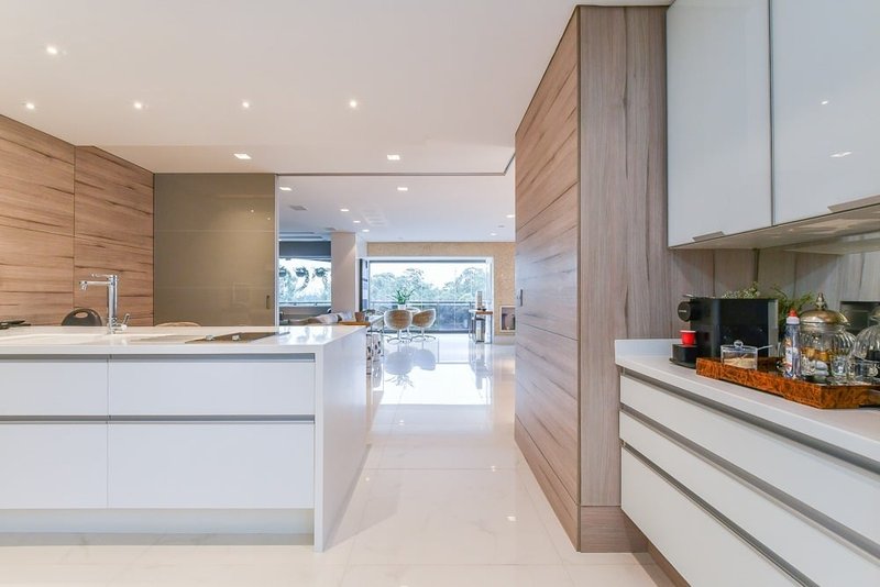 Apartamento a venda - Vila Nova Conceição -  3 suítes 244m² IV Centenário São Paulo - 