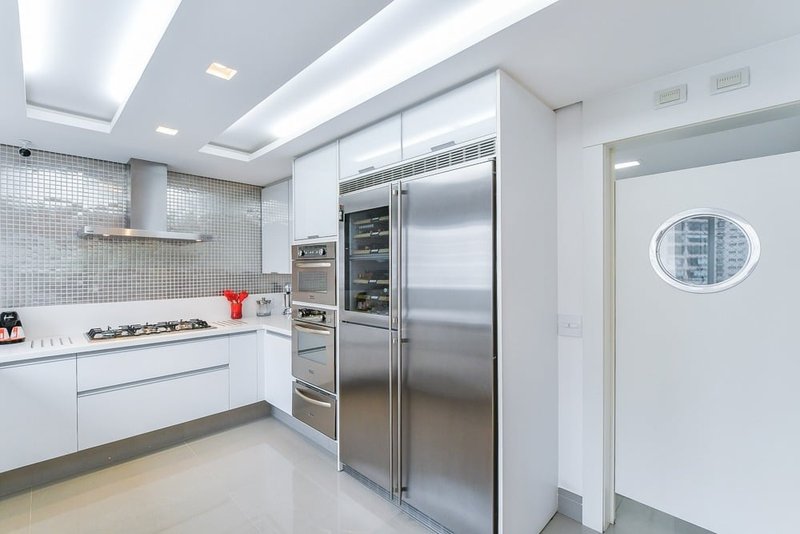 Apartamento a venda - Vila Nova Conceição -  3 suítes 244m² IV Centenário São Paulo - 