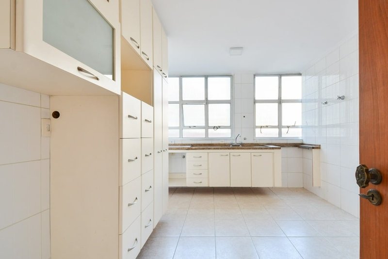 Apartamento a venda - Jardim Paulista - 1 suíte 183m² Fernão Cardim São Paulo - 