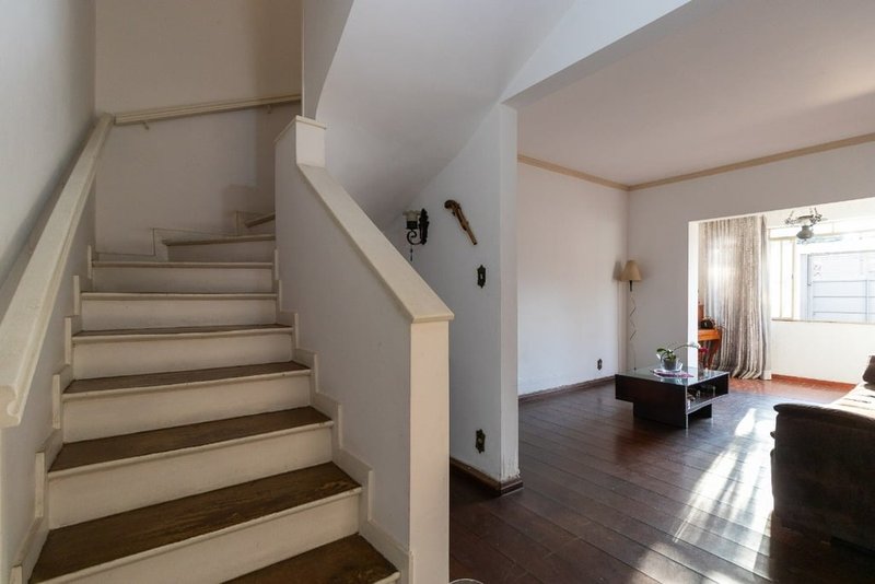 Casa a venda - Moema - 1 suíte 200m² Maria de Lourdes São Paulo - 