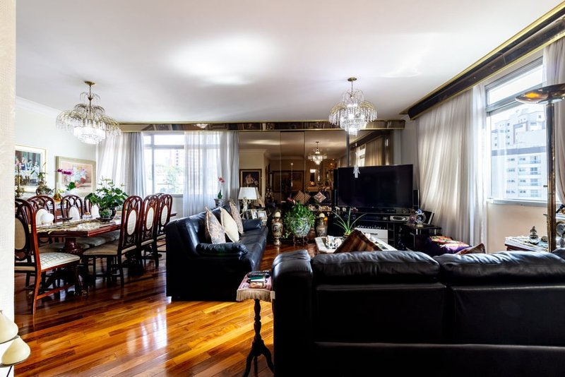 Apartamento a venda - Vila Monumento - 1 suíte 182m² Mariano Procópio São Paulo - 