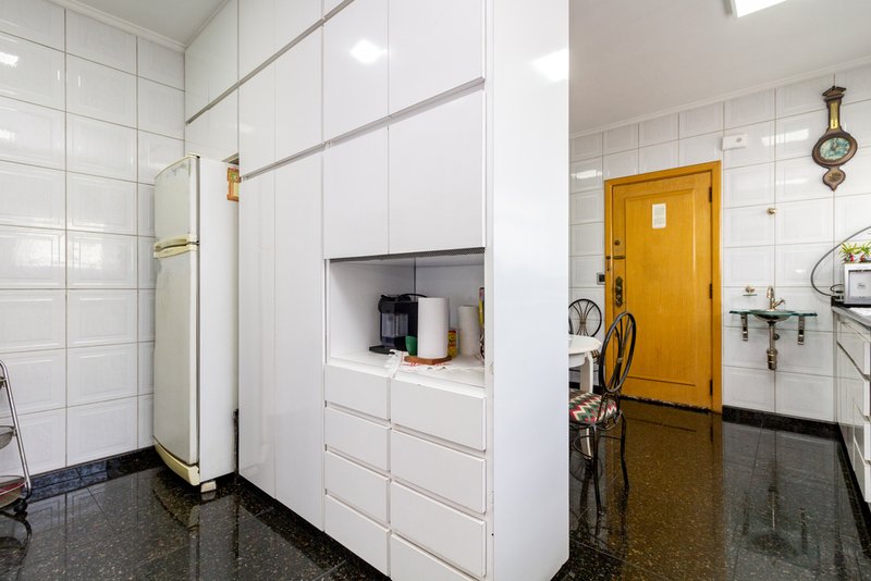 Apartamento a venda - Vila Monumento - 1 suíte 182m² Mariano Procópio São Paulo - 