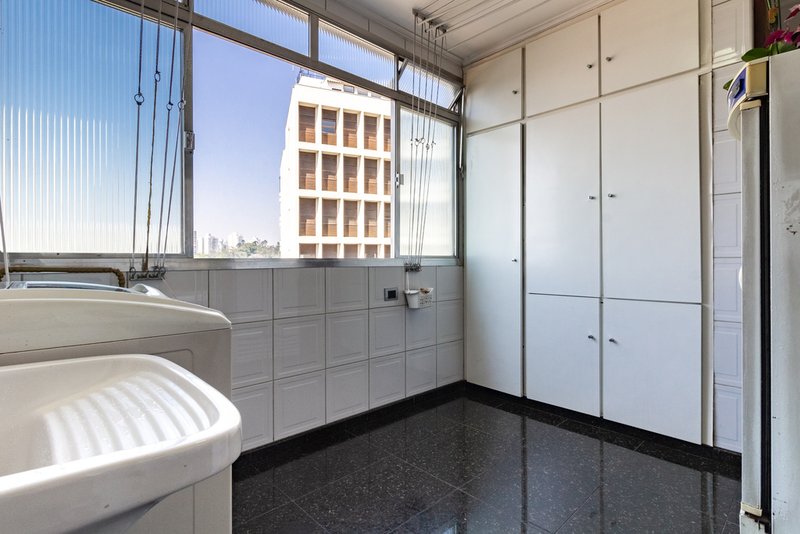 Apartamento a venda - Vila Monumento - 1 suíte 182m² Mariano Procópio São Paulo - 
