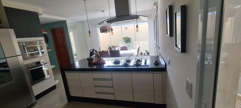 OPORTUNIDADE DE UMA BELISSIMA CASA NO VILLA VERDE - Franco da Rocha - 