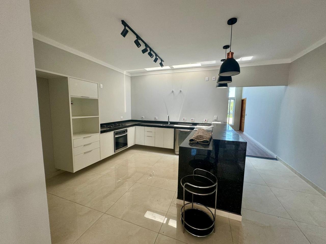 Casa com 2 dormit&oacute;rios &agrave; venda,180 m&sup2; - Condom&iacute;nio Campos do Conde  - Sorocaba - SP Avenida Paraná Sorocaba - 