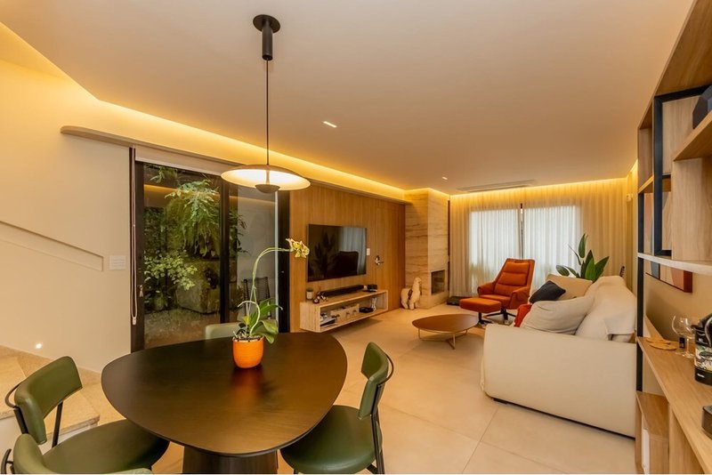 Casa a venda - Santo Amaro - 1 suíte 140m² Henri Dunant São Paulo - 