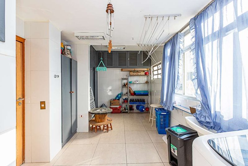 Apartamento a venda - Bela Vista - 3 dormitórios 150m² Treze de Maio São Paulo - 