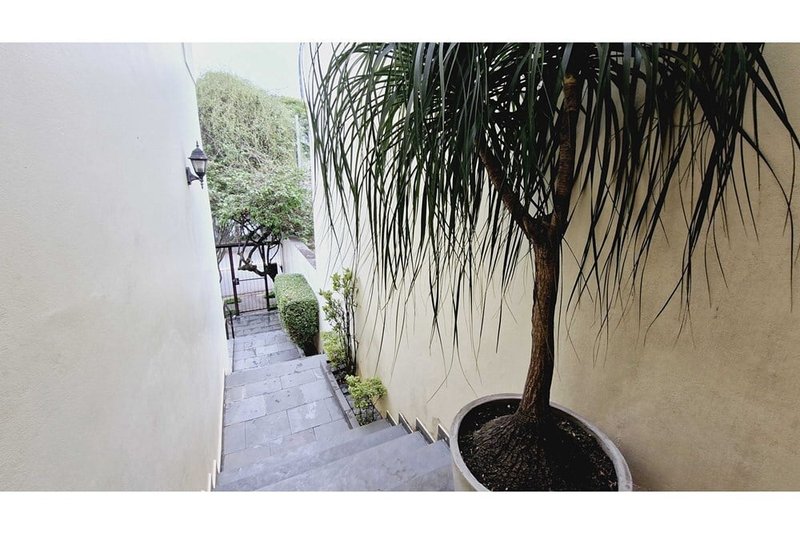 Casa a venda - Brooklin - 2 suítes 425m² Emboabas São Paulo - 