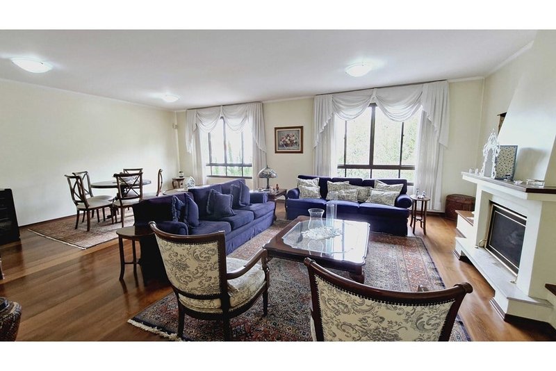 Casa a venda - Brooklin - 2 suítes 425m² Emboabas São Paulo - 