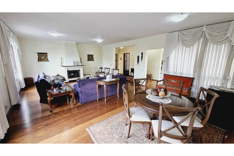 Casa a venda - Brooklin - 2 suítes 425m² Emboabas São Paulo - 
