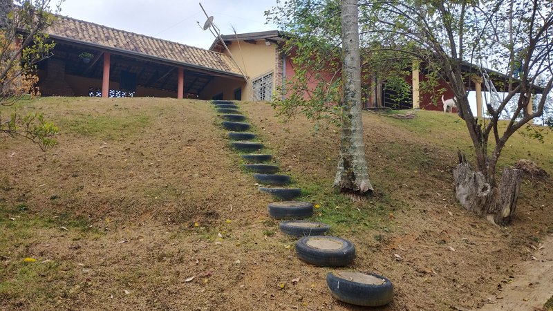 CHACARA COM 16.000 MELTROS NA BEIRA DA REPRESA EM SÃO JOSE DOS CAMPOS SP - São José dos Campos - 
