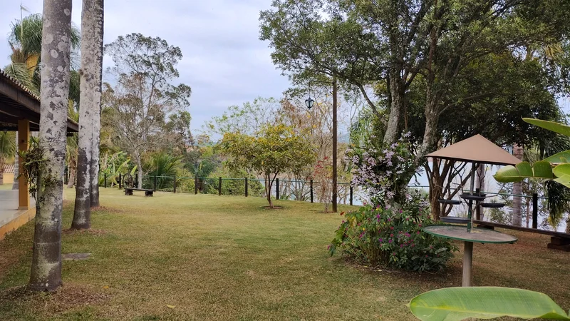 CHACARA COM 16.000 MELTROS NA BEIRA DA REPRESA EM SÃO JOSE DOS CAMPOS SP - São José dos Campos - 