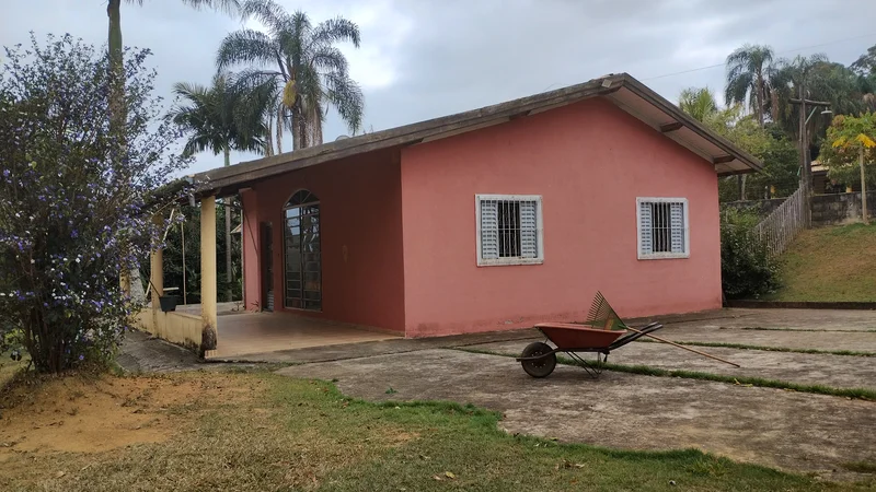 CHACARA COM 16.000 MELTROS NA BEIRA DA REPRESA EM SÃO JOSE DOS CAMPOS SP - São José dos Campos - 
