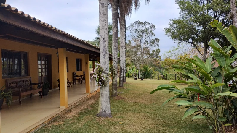 CHACARA COM 16.000 MELTROS NA BEIRA DA REPRESA EM SÃO JOSE DOS CAMPOS SP - São José dos Campos - 