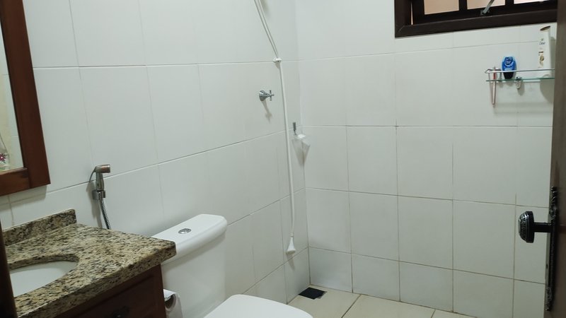CHACARA COM 16.000 MELTROS NA BEIRA DA REPRESA EM SÃO JOSE DOS CAMPOS SP - São José dos Campos - 