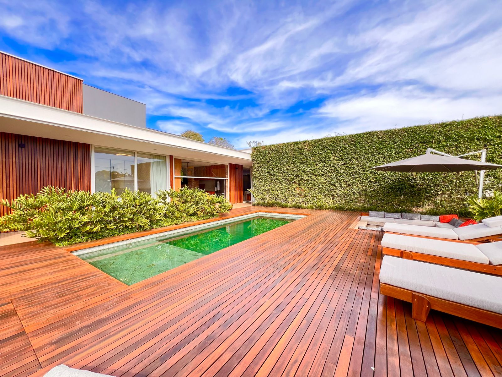 Casa com 3 dormit&oacute;rios &agrave; venda,448 m&sup2; - Condom&iacute;nio Lago Azul Golfe Clube - Ara&ccedil;oiaba -SP Rodovia Raposo Tavares Araçoiaba da Serra - 