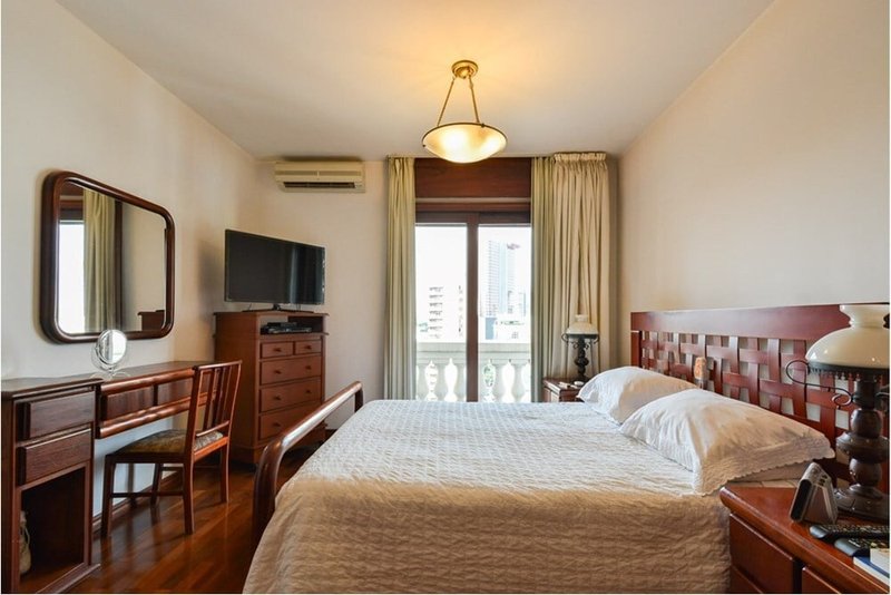 Apartamento a venda - Pinheiros - 3 suítes 246m² Costa Carvalho São Paulo - 