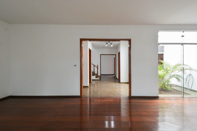Casa a venda - Planalto Paulista - 2 suítes 331m² Ireré São Paulo - 