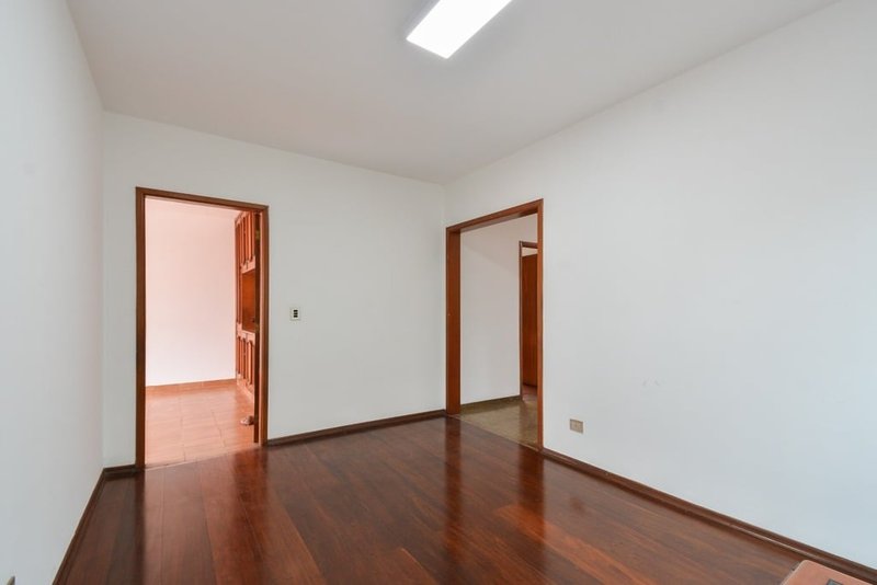 Casa a venda - Planalto Paulista - 2 suítes 331m² Ireré São Paulo - 