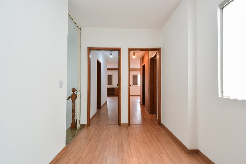 Casa a venda - Planalto Paulista - 2 suítes 331m² Ireré São Paulo - 